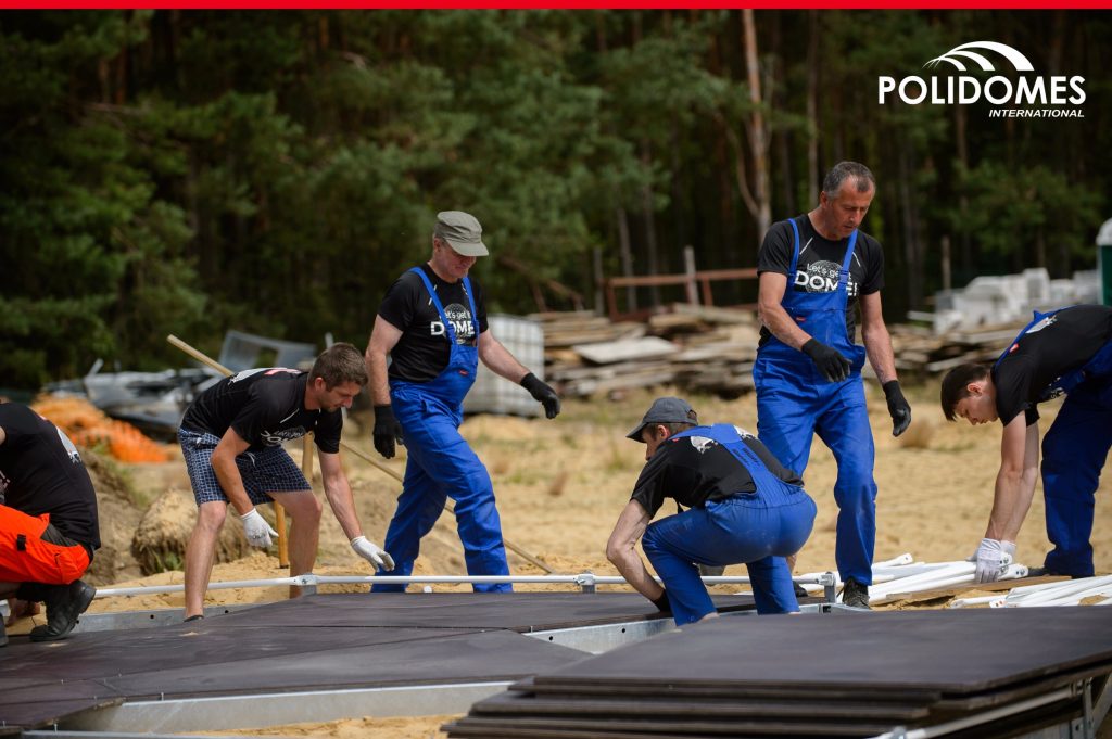 POLIDOMES-hard-work-team