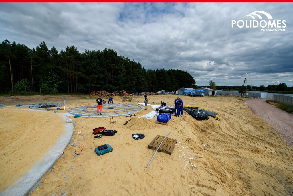 POLIDOMES-lake-setup-beach