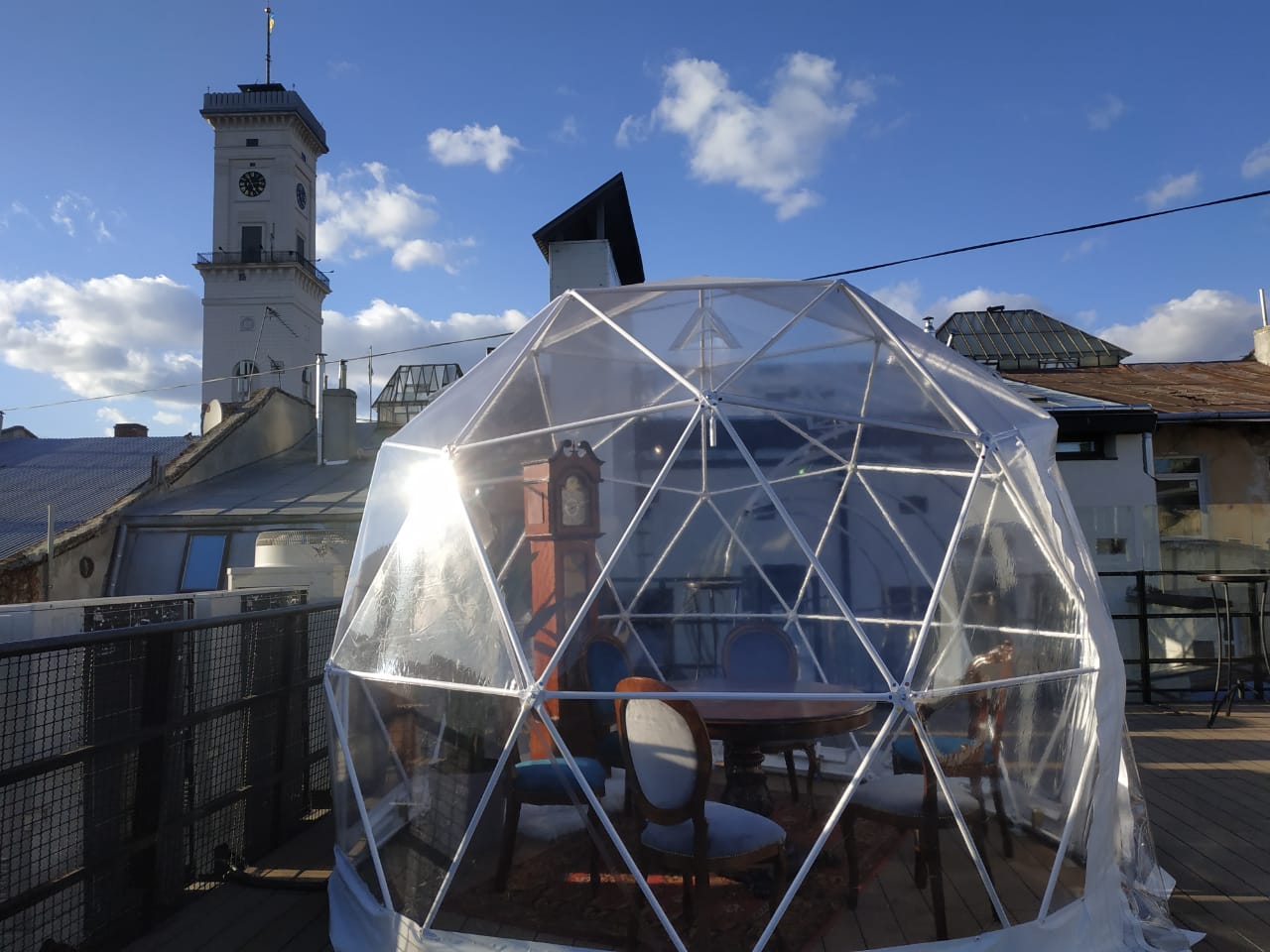 rooftop transparent bubble